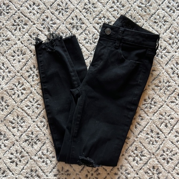 American Eagle Black Hi-Rise Jegging The Dream Jean Size 00 Short - Picture 2 of 9